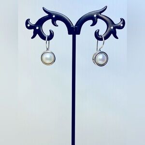 Silpada Sterling Silver & Pearl MODERN FAIRY TALE Locking Wire Drop Earrings